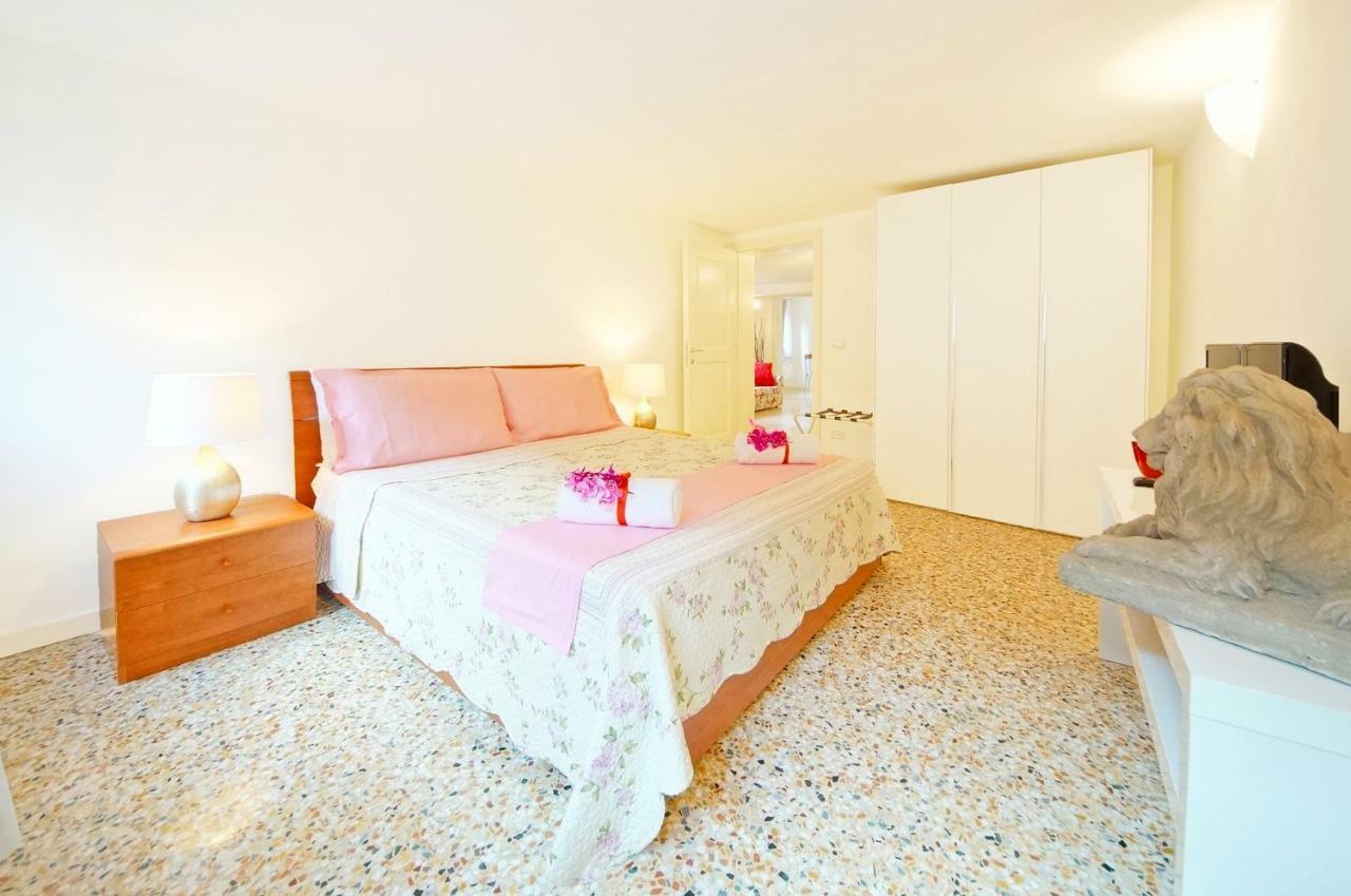 Sant'aponal Rialto Apartment